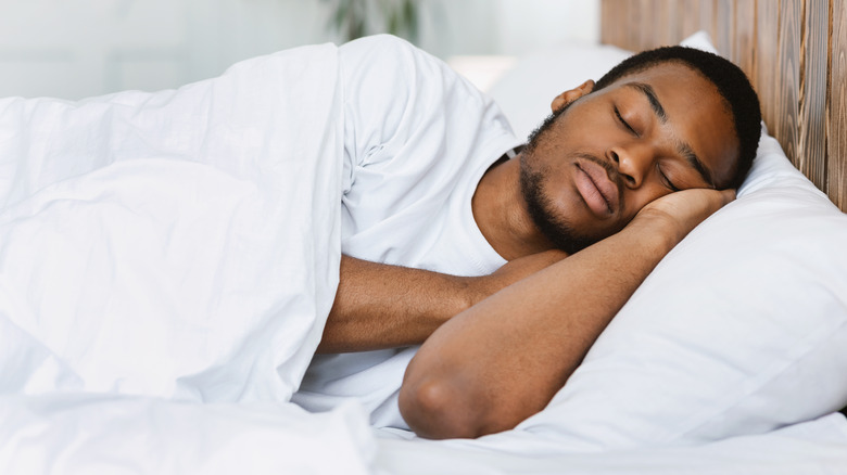 The Best Sleeping Position for Your Heart